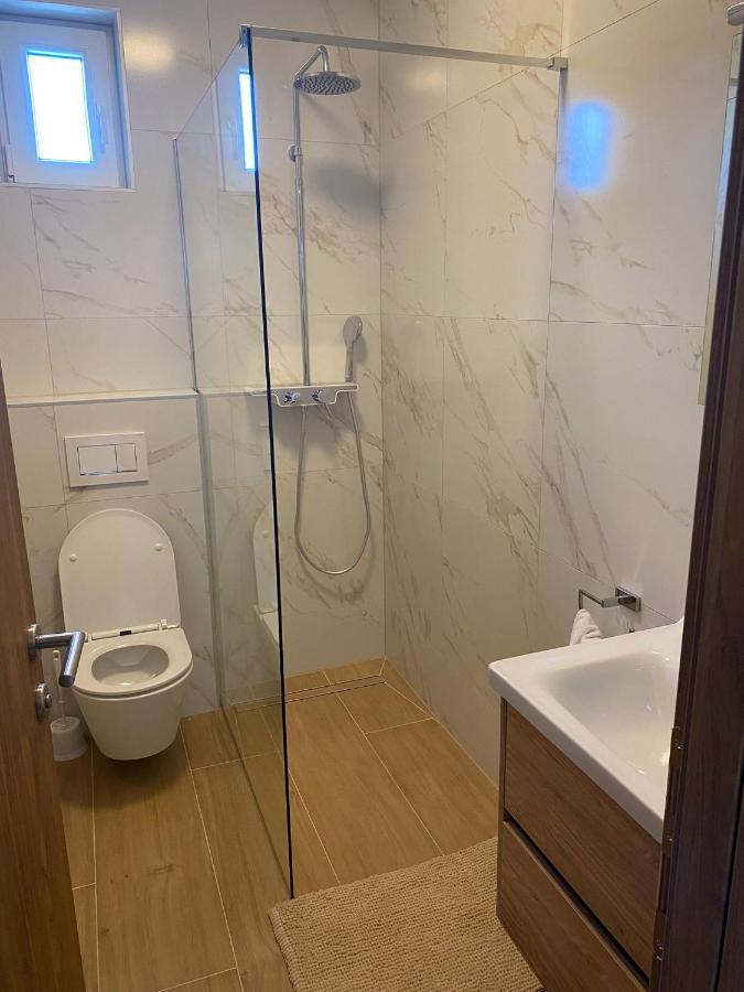 Bura Apartment Йелса Екстериор снимка